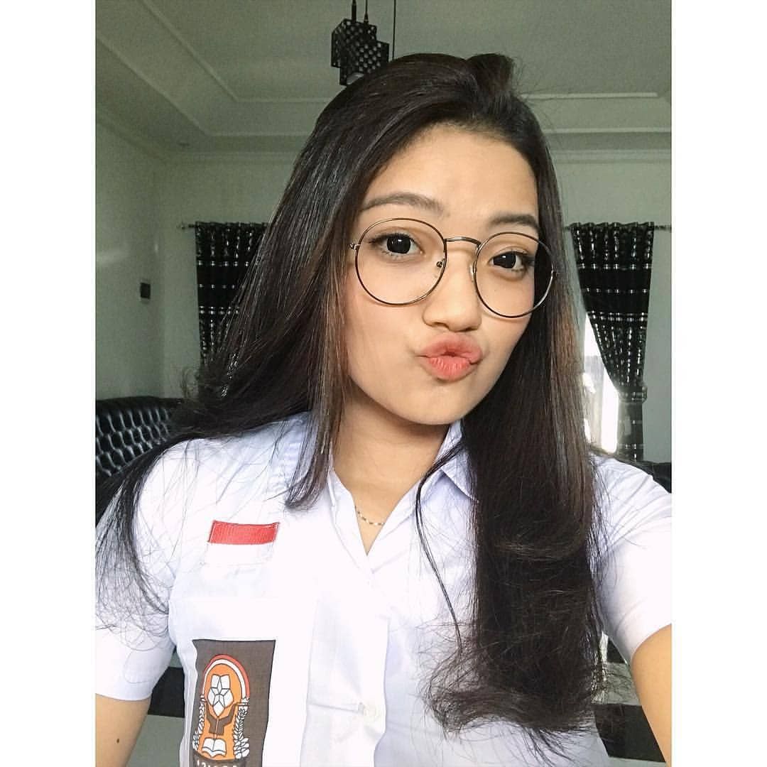 Trending 5 Tiri Viral SMA 2025 Anjay Top 1 Indonesia Video Wiwik Sepasang Baju Dinas Merah Bikin Rekaman Paha Tompelen JATAH Uang Jajan One For All Indonesia New Global Official